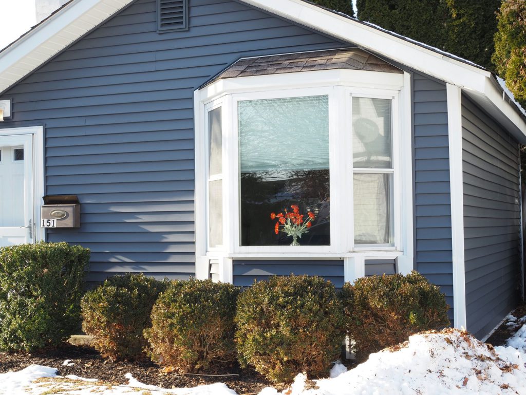Vinyl Siding Repair Installation
